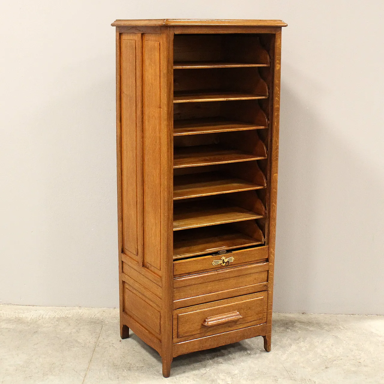 Filing cabinet with oak archive filing shutter, early 1900s 9