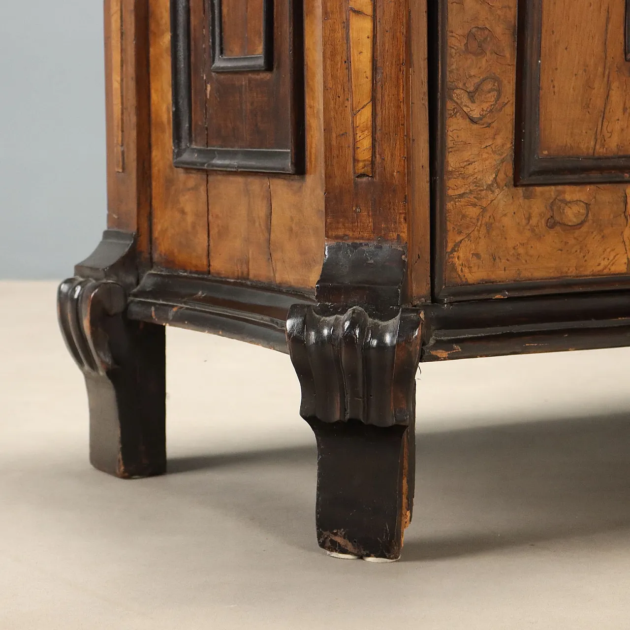 Lombard Baroque sideboard, 18th century 9