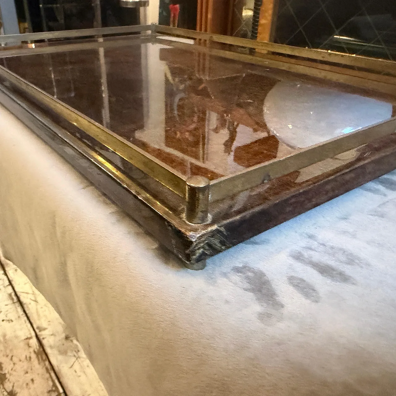 Mid-Century Modern painted goatskin and brass tray by Aldo Tura, 1950s 3