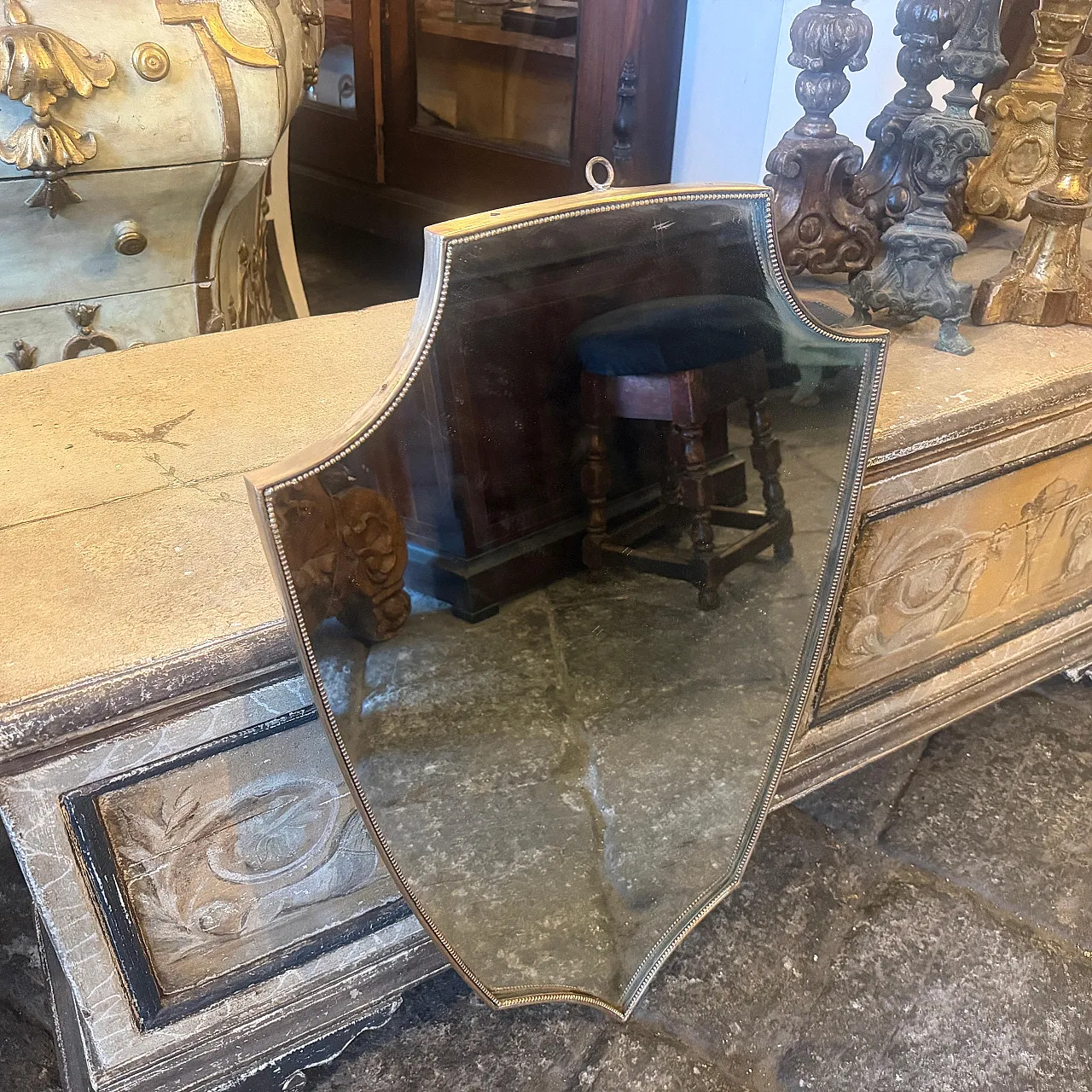 Specchio a scudo in ottone Mid-Century Modern di Gio Ponti, anni '60 17