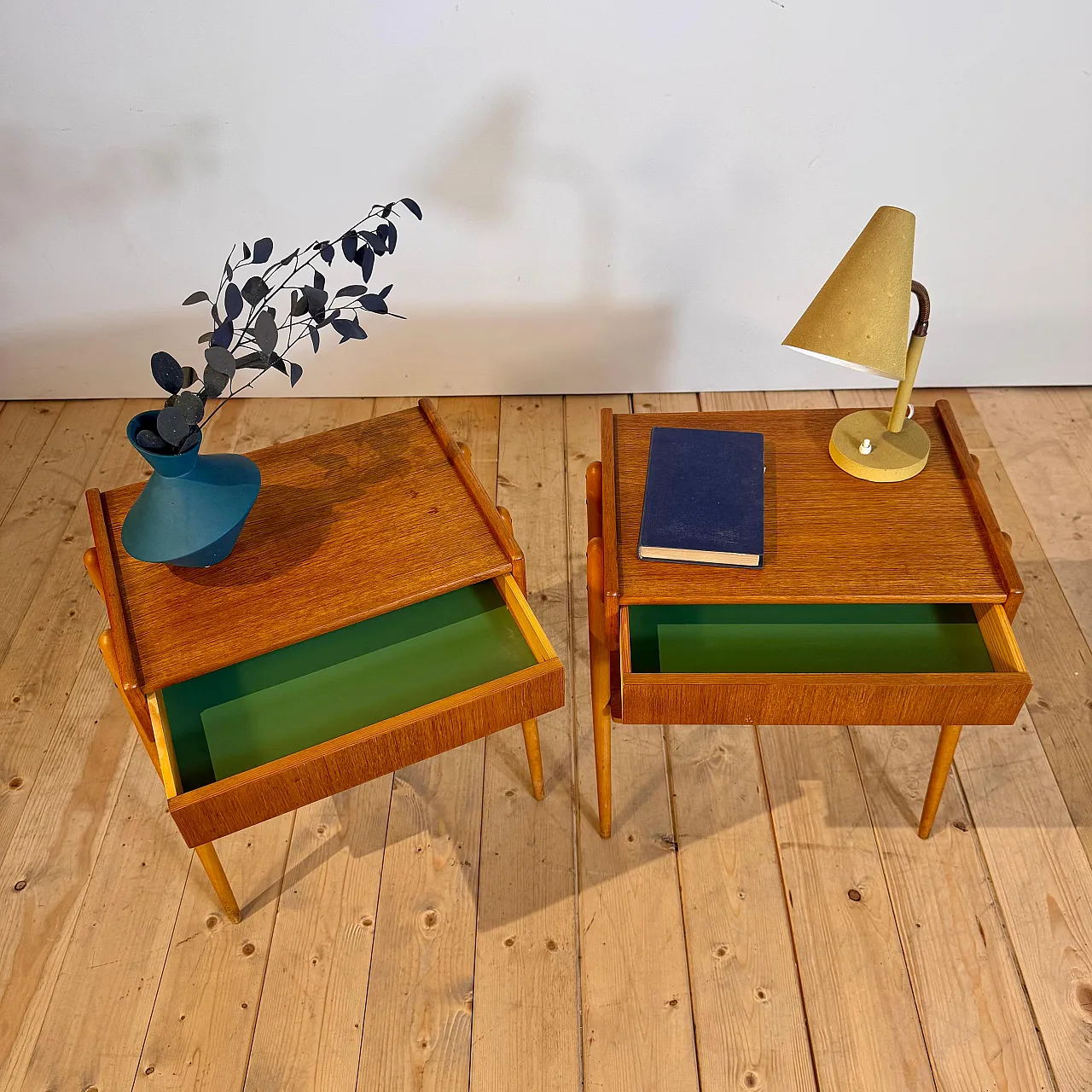 Pair of Danish Scandinavian Modern oak bedside tables, 1960s 5