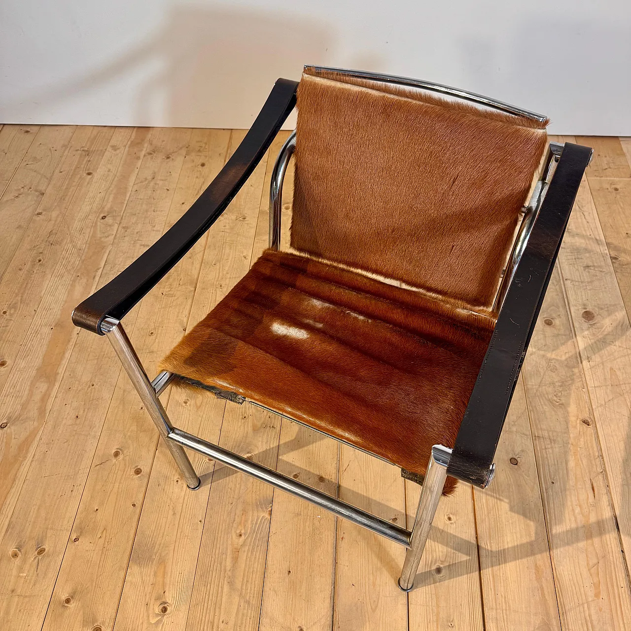 Sedia di Le Corbusier, Jeanneret e Perriand per Cassina, anni ’20 5