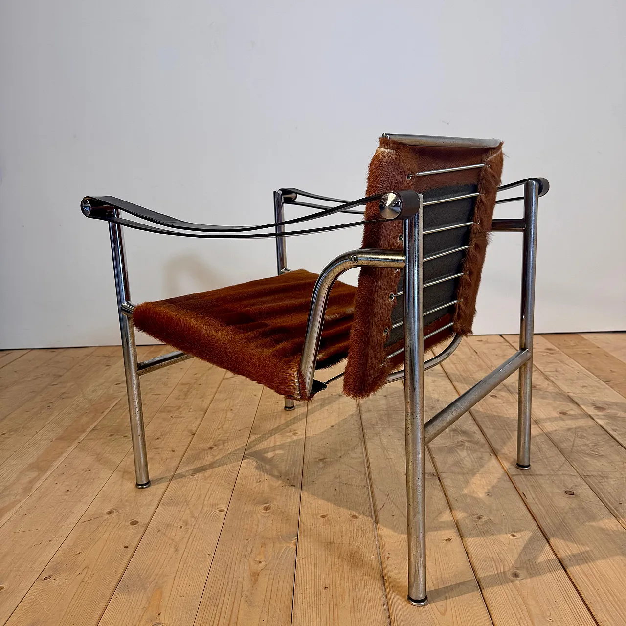 Sedia di Le Corbusier, Jeanneret e Perriand per Cassina, anni ’20 6