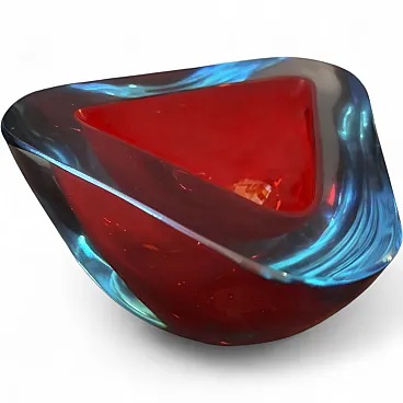 Seguso Space Age Sommerso red and blue Murano glass bowl, 1970s