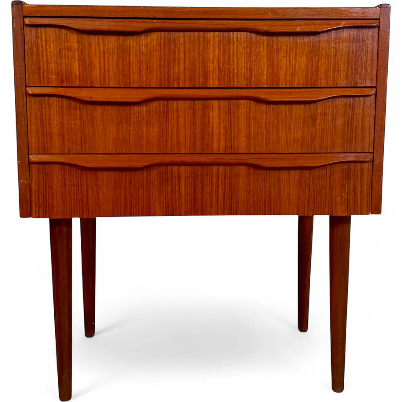 Scandinavian Modern Danish three-drawer teak bedside table, 1960s 10