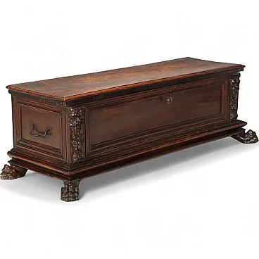 Walnut chest, 18th century