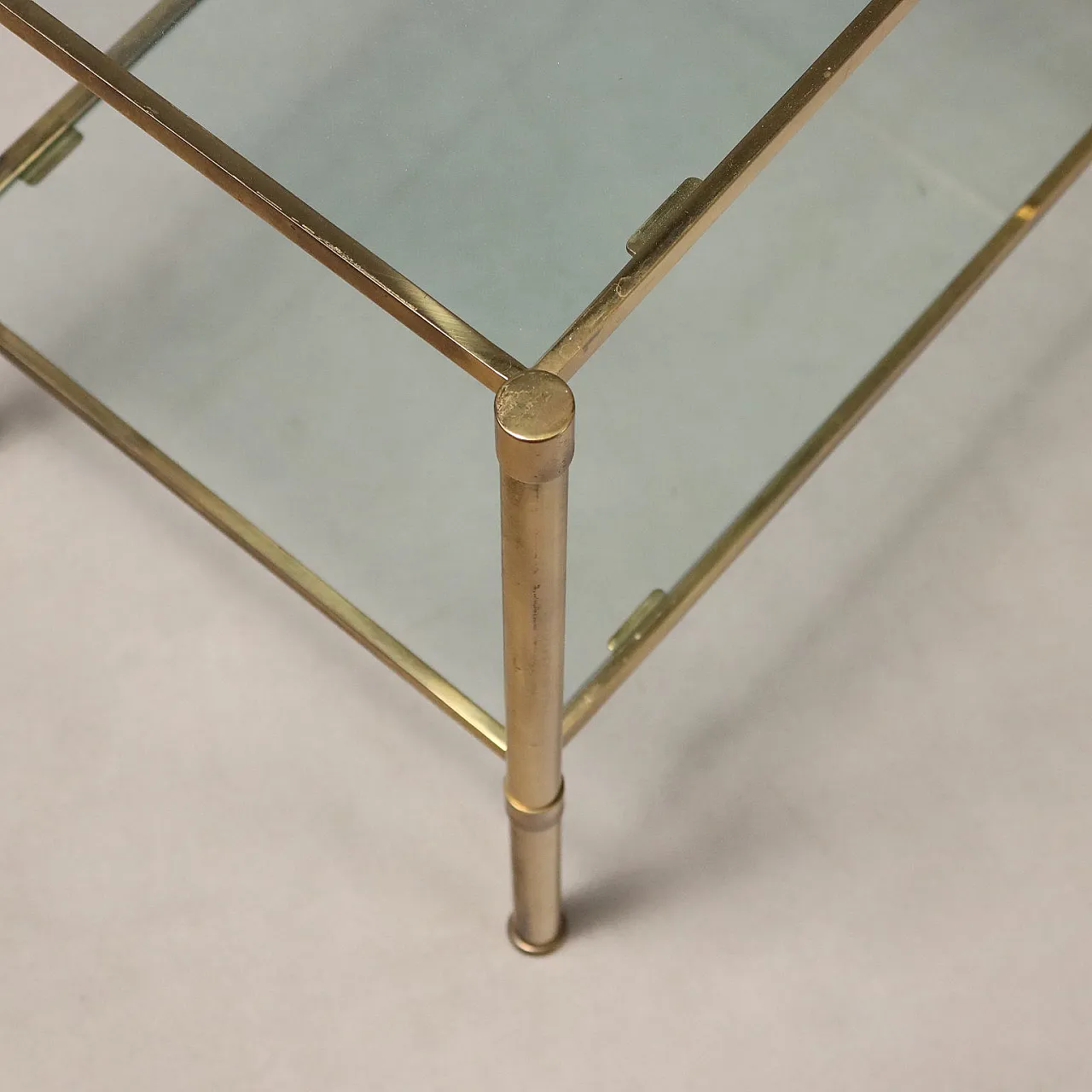 Coffee table in brass and glass, 1970s 4