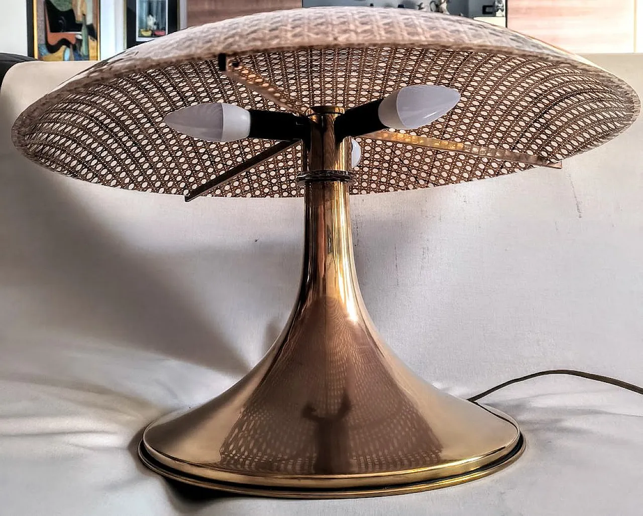 Table lamp in brass, lucite and Vienna straw, 1970s 7