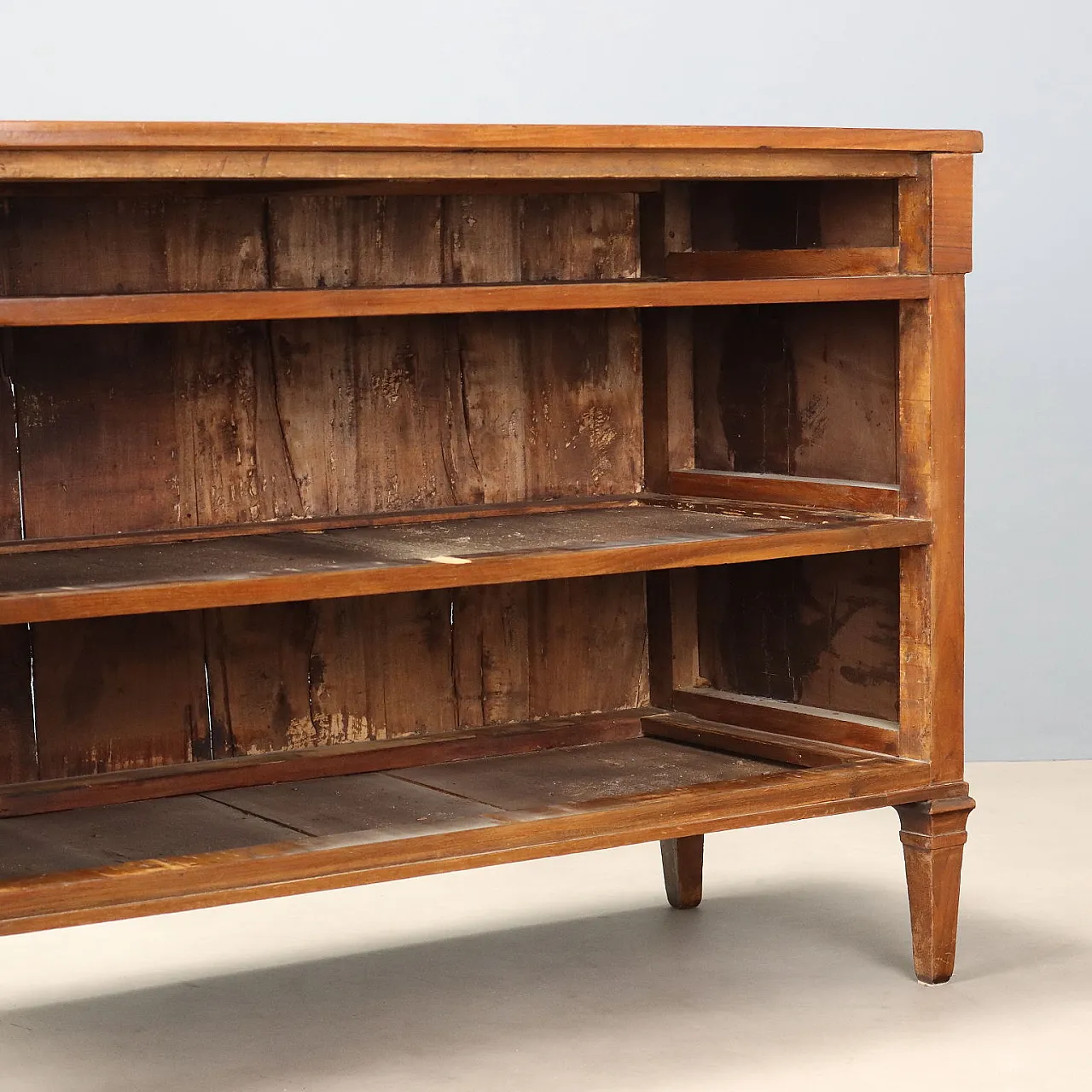 Directoire chest of drawers in walnut, early 19th century 8
