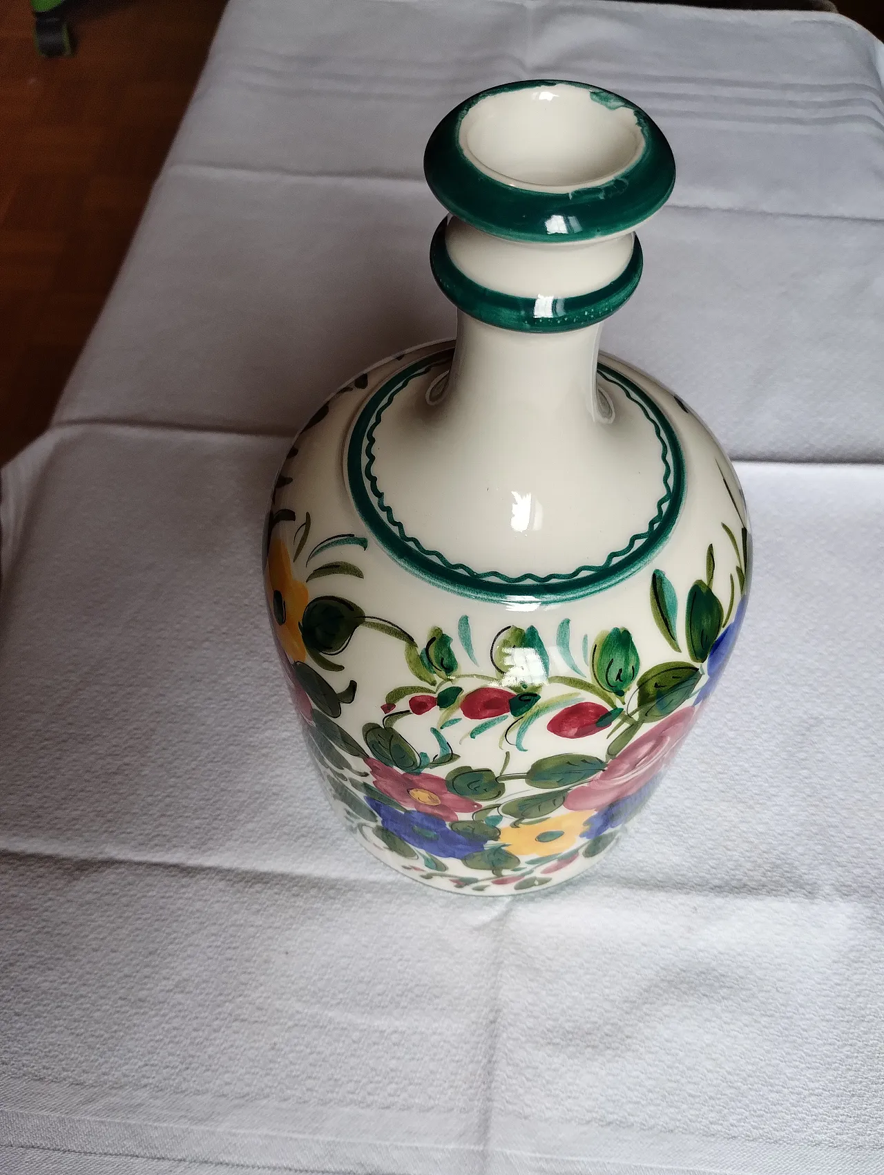 Vaso "Lavenia " in ceramica dipinta a mano, "900 1