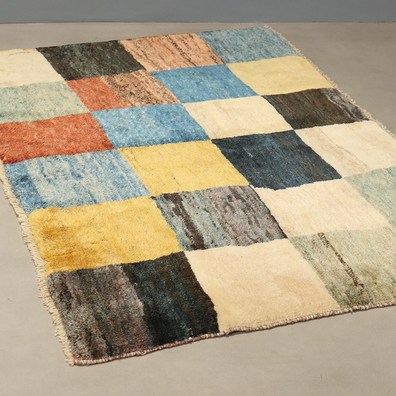 Checkered Gabbeh rug in wool, 20th century 1