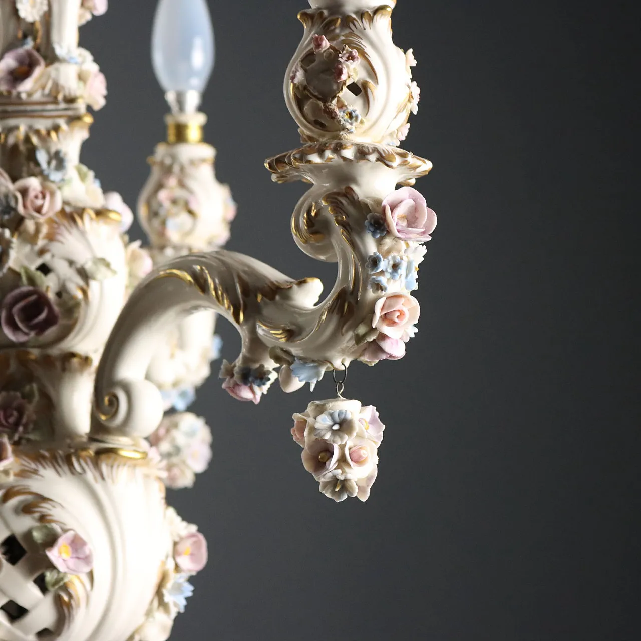 Ceramic chandelier with floral subjects, 20th century 7