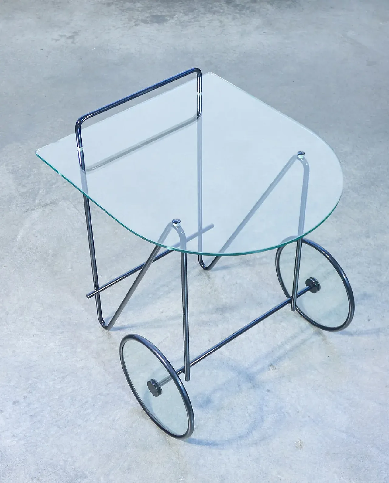 Carrello di Carlo CERBARO per PORADA in metallo e vetro, anni '80 2