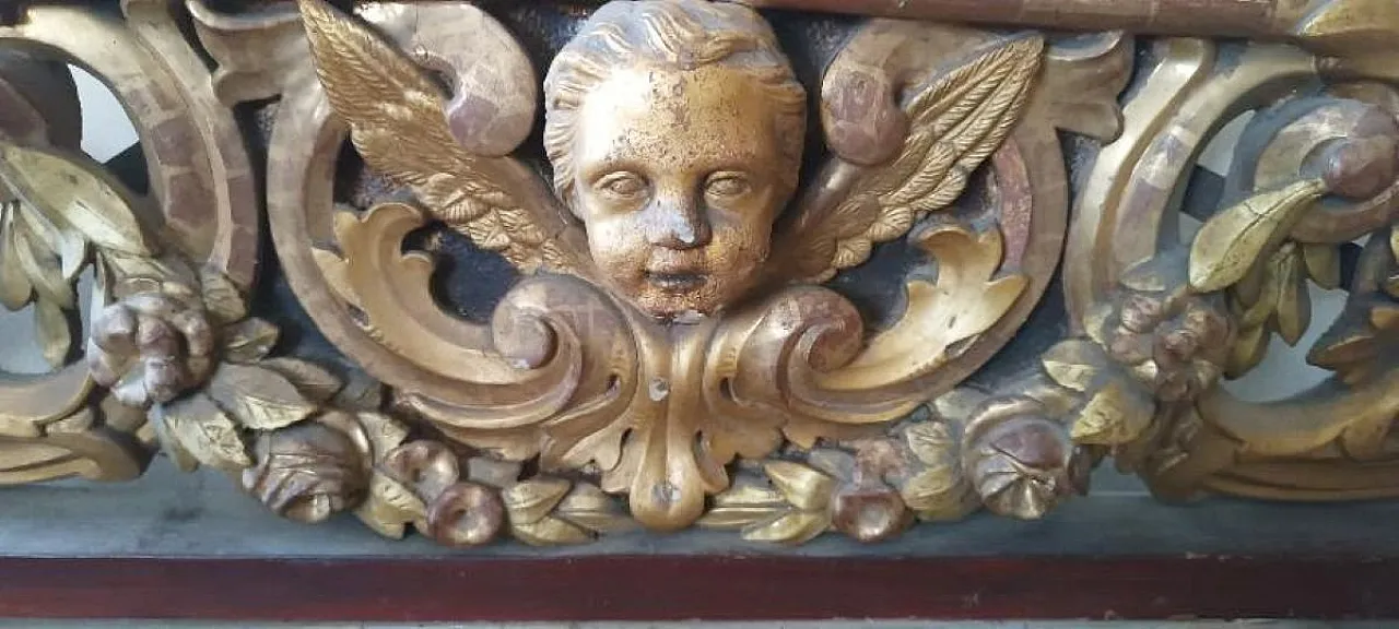 Carved and gilded wooden frame, 18th century 5