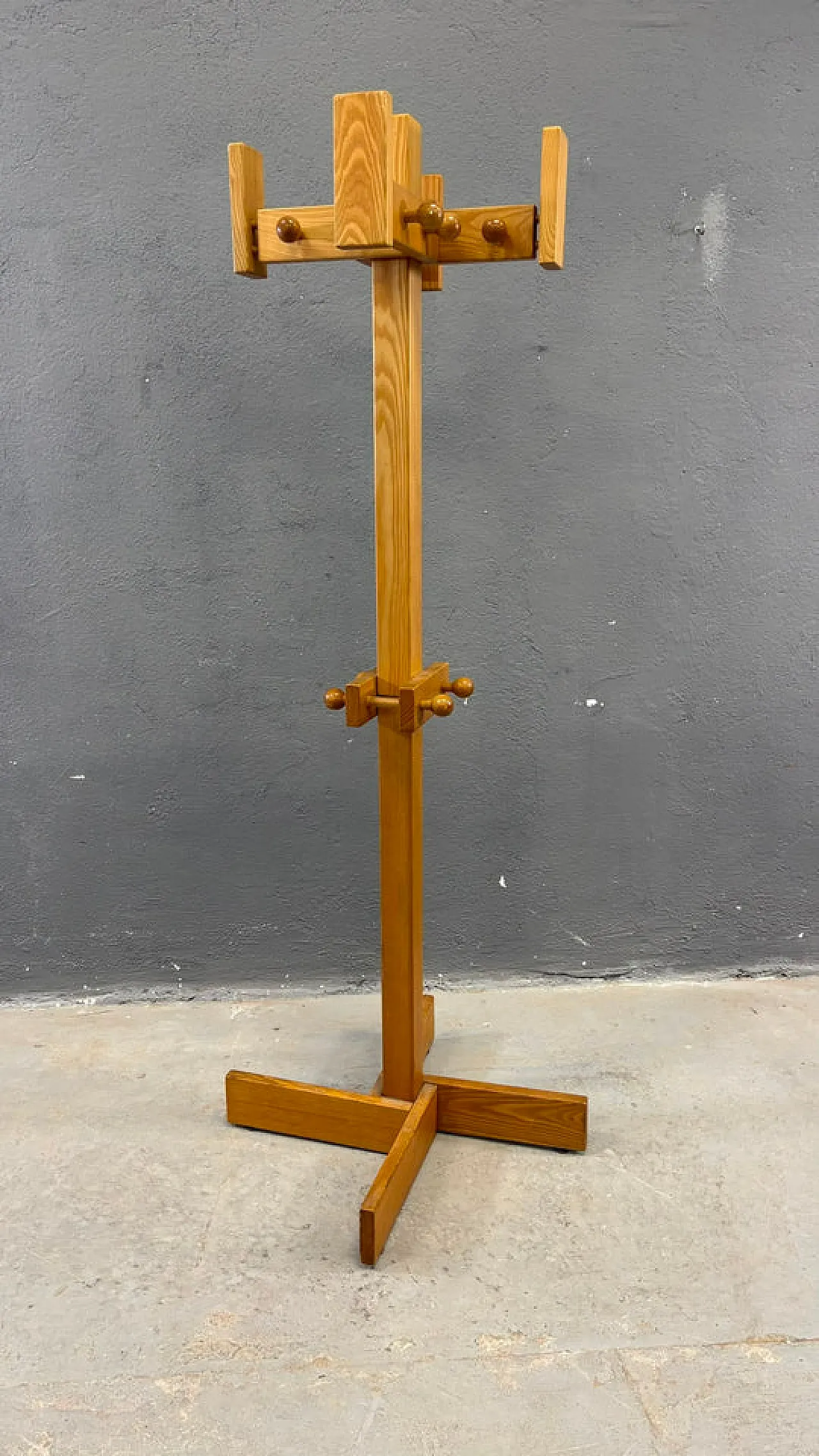 Appendiabiti indipendente in pino, legno massello, anni '70 2