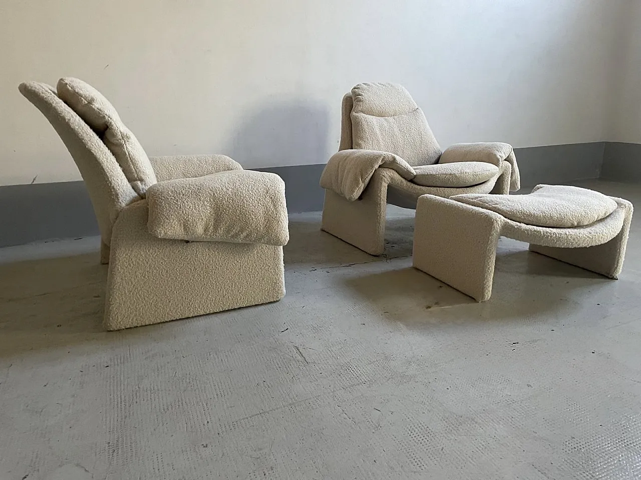 Pair of P60 armchairs by Vittorio Introini for Saporiti, 1970s 1