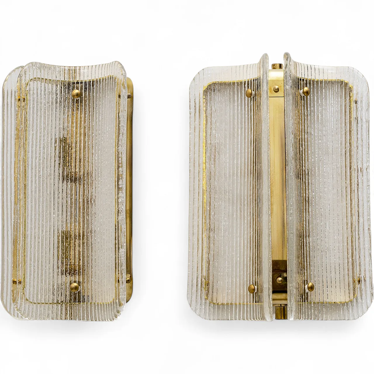 Pair of wall sconces in curved and transparent Murano glass, 2000s 9
