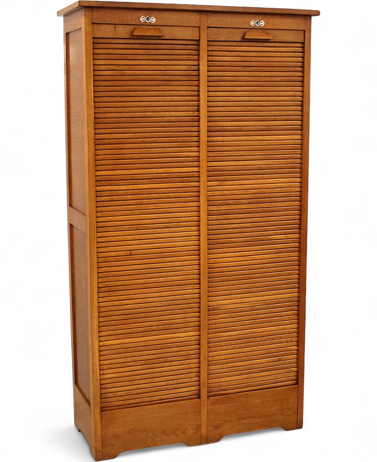 Filing cabinet with oak archive filing shutter, early 1900s 13