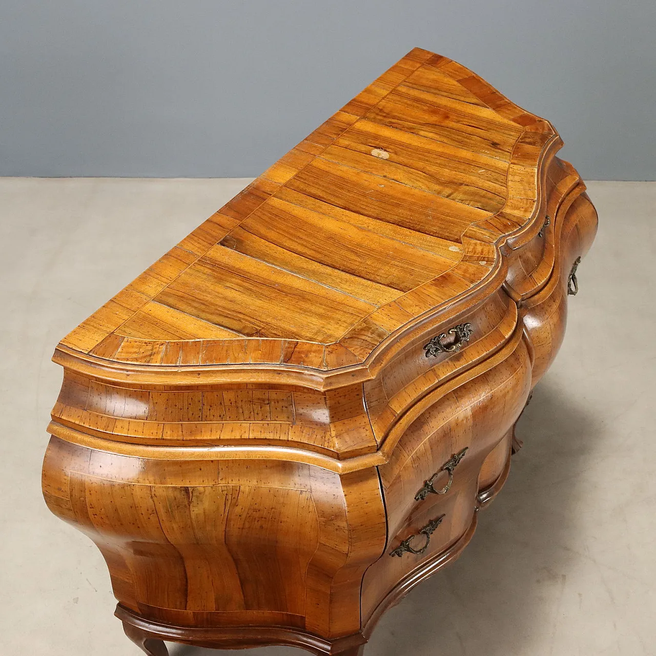 Chippendale style chest of drawers, 20th century 10