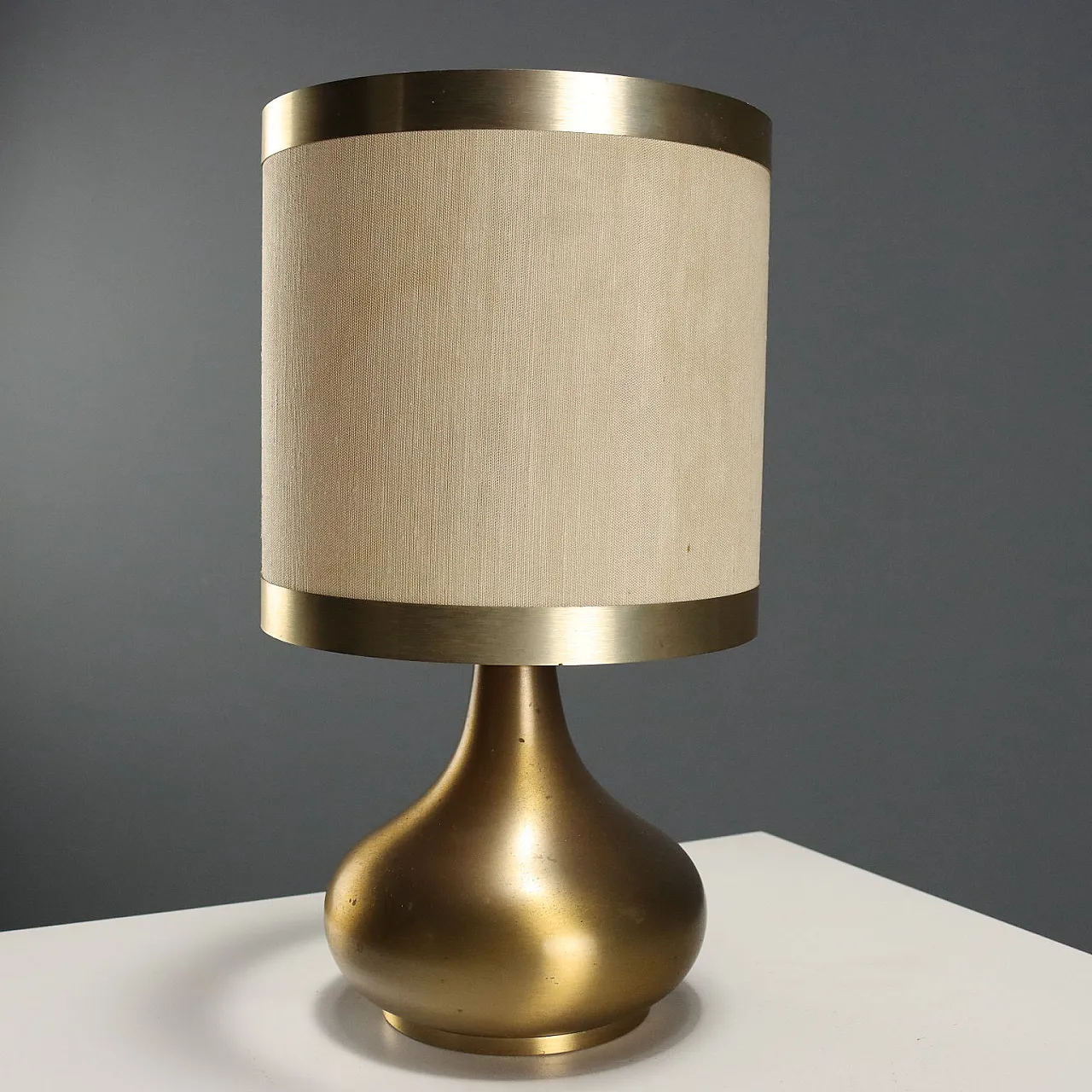 Coppia di lampade da tavolo in ottone, anni '70 5