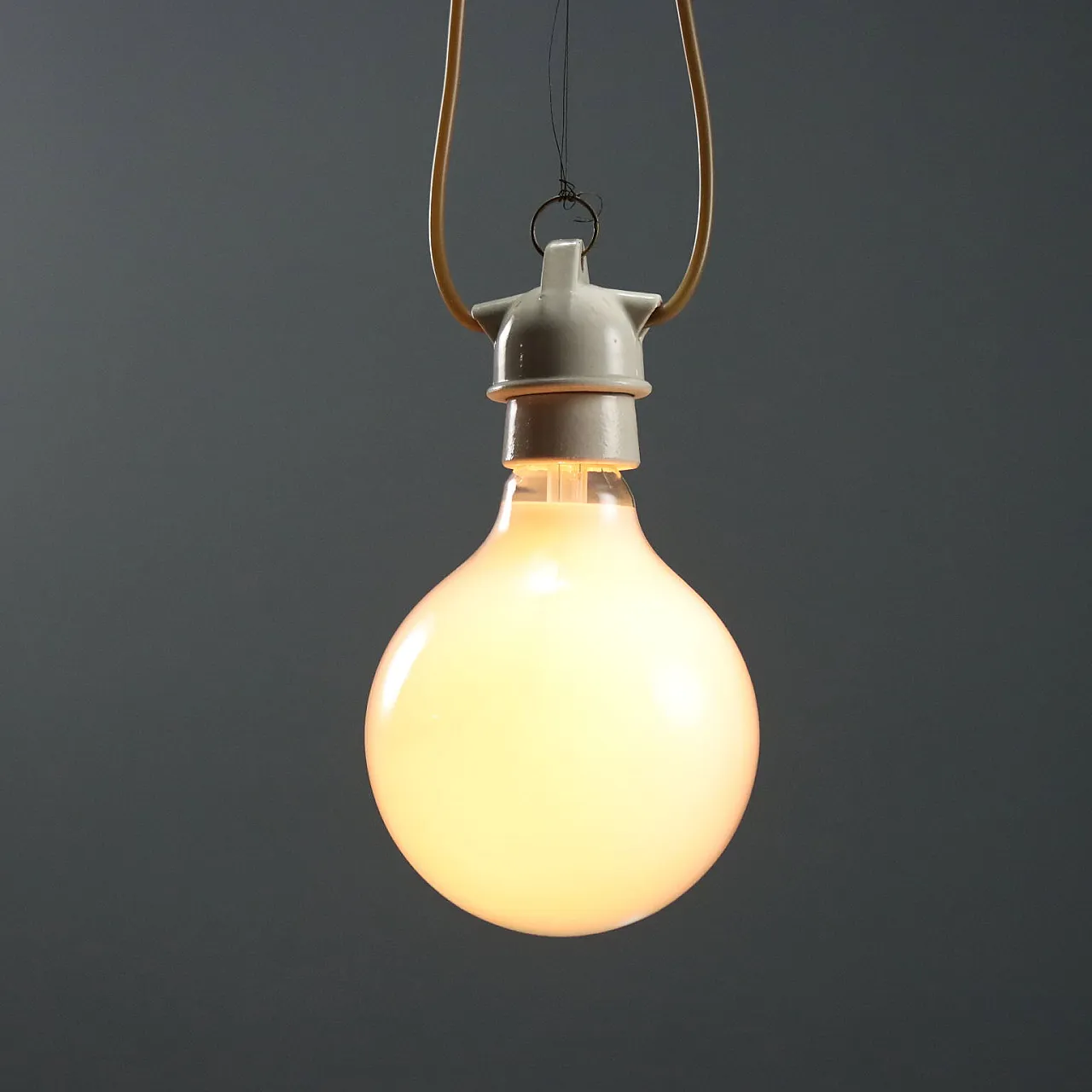 Lampada Savoie di Ingo Maurer, '900 3