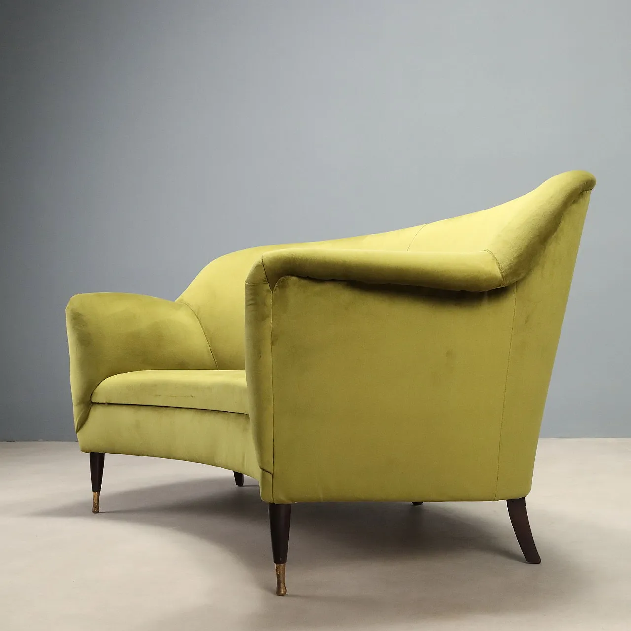 Bean-shaped sofa, 1950s 4