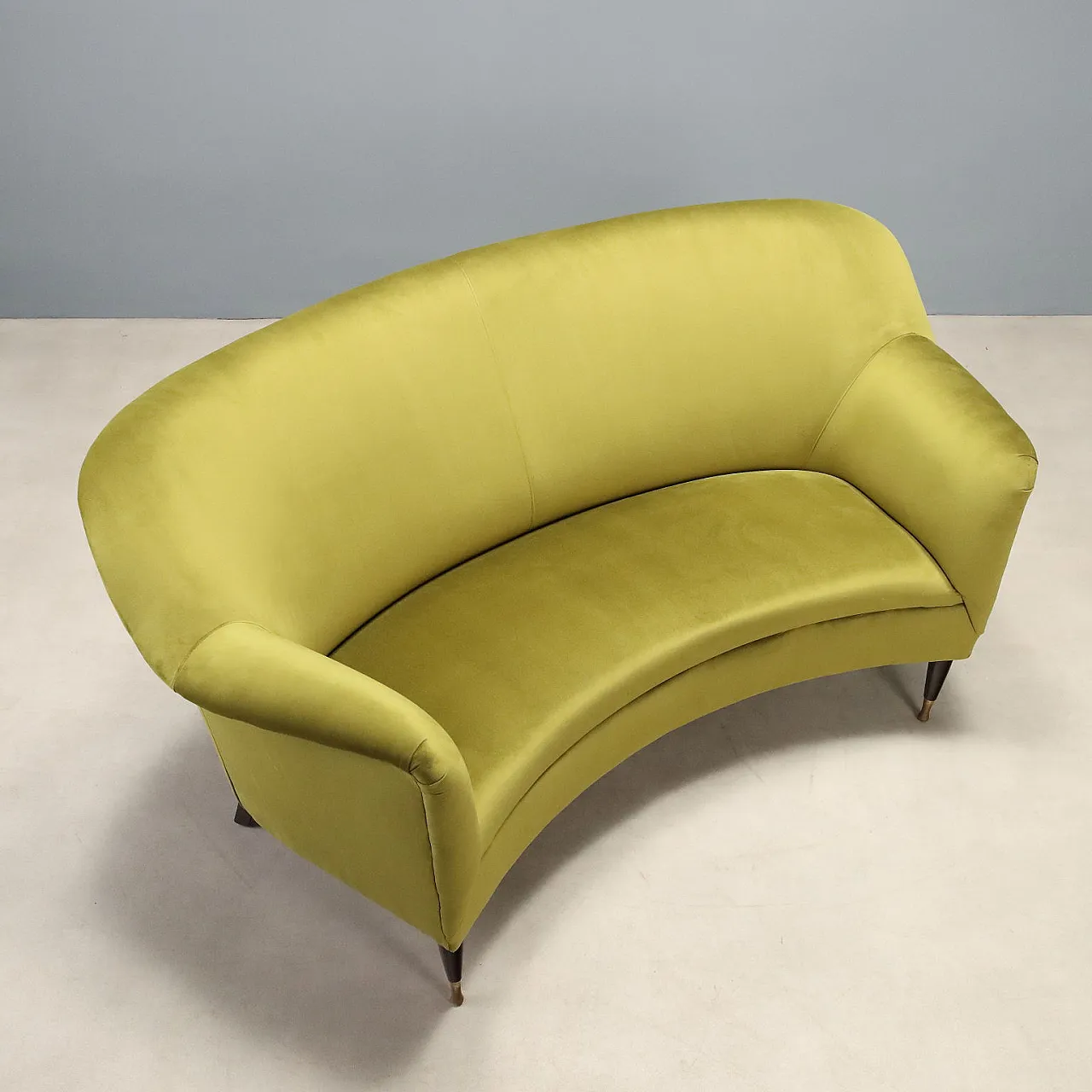Bean-shaped sofa, 1950s 9