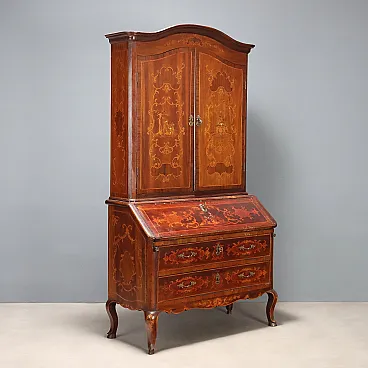 Walnut trumeau with maple inlays, 20th century