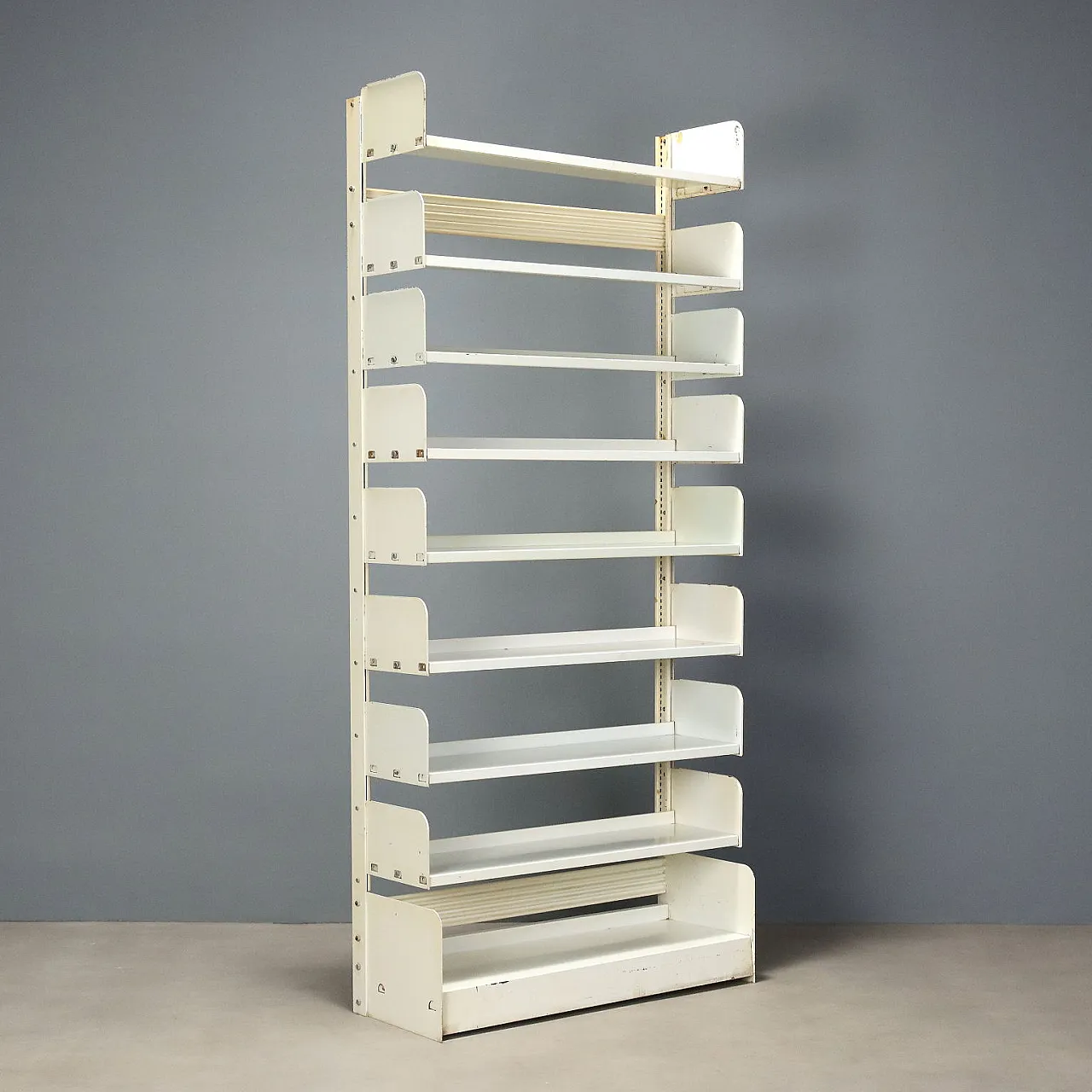 Metal shelf bookcase, 1970s 1
