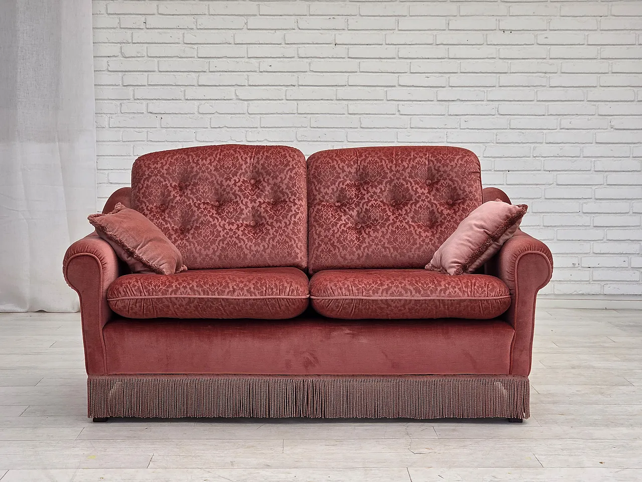 Anni '80, divano scandinavo a 2 posti, mobili in velluto rosa. 1