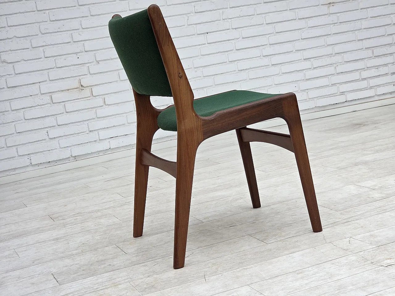 Anni '60, design danese di Erik Buch, set di 4 sedie da pranzo modello 89. 10