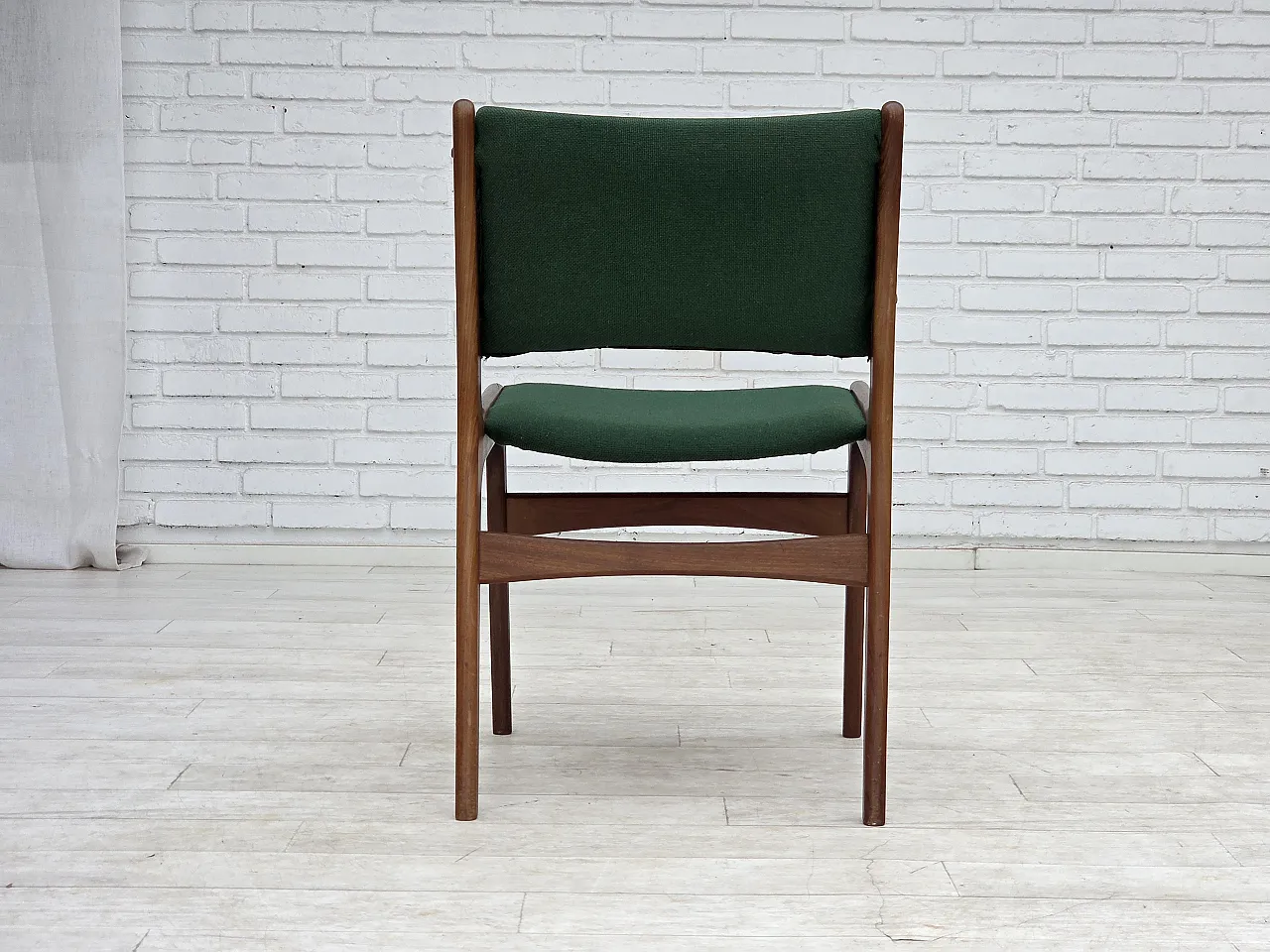 Anni '60, design danese di Erik Buch, set di 4 sedie da pranzo modello 89. 13