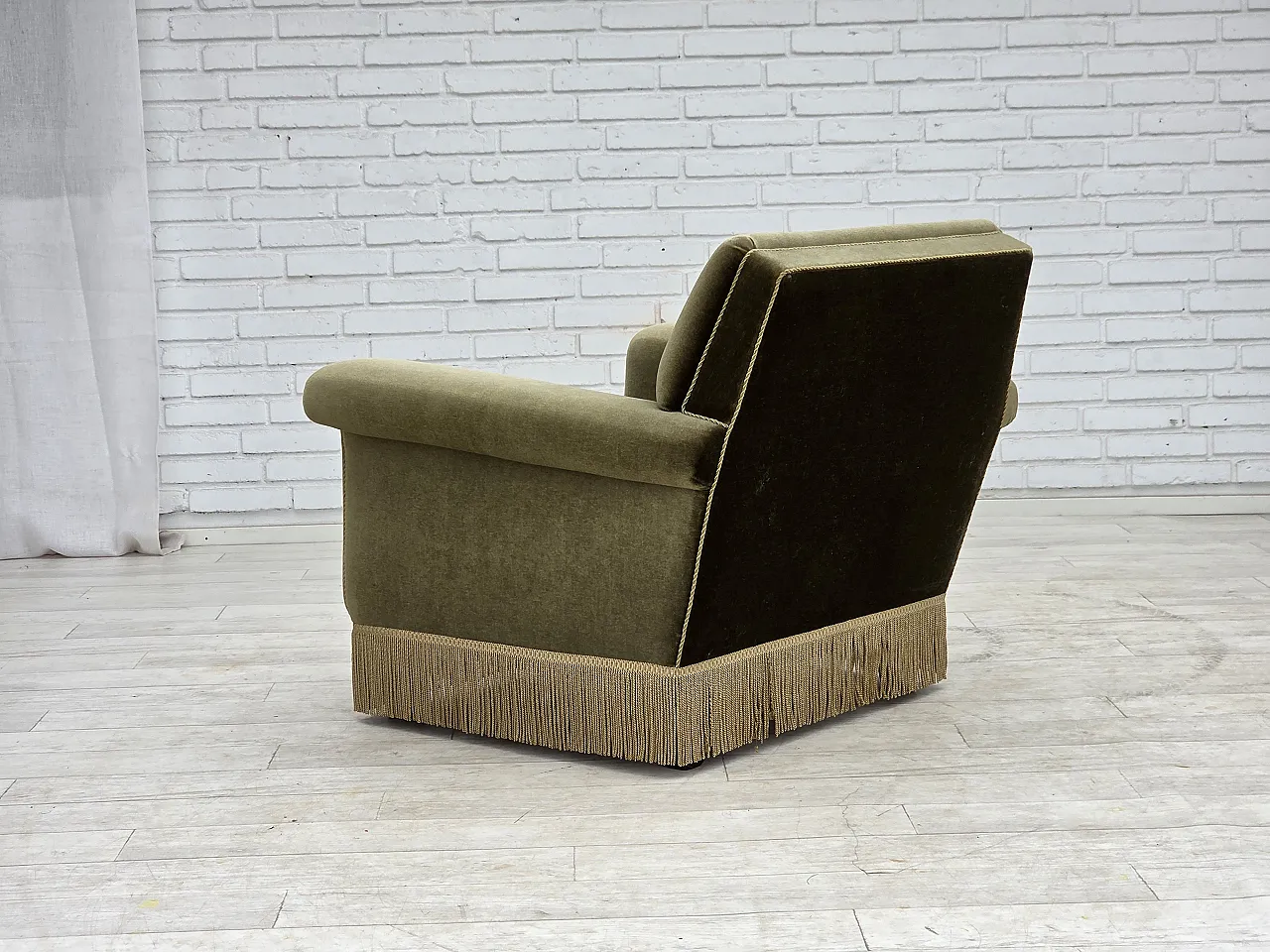 Poltrona danese anni '70, arredamento originale in velluto verde. 14