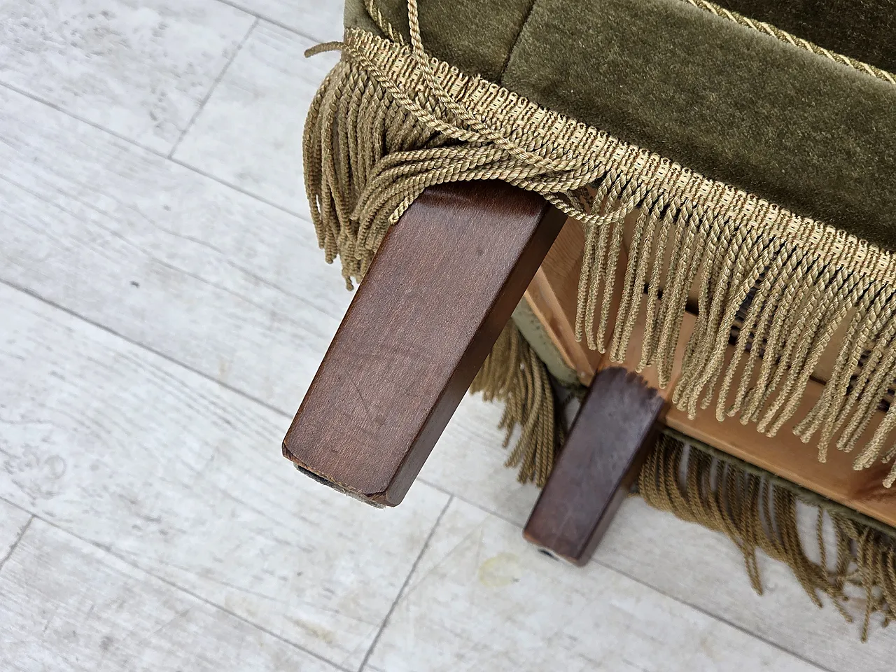 Poltrona danese anni '70, arredamento originale in velluto verde. 18