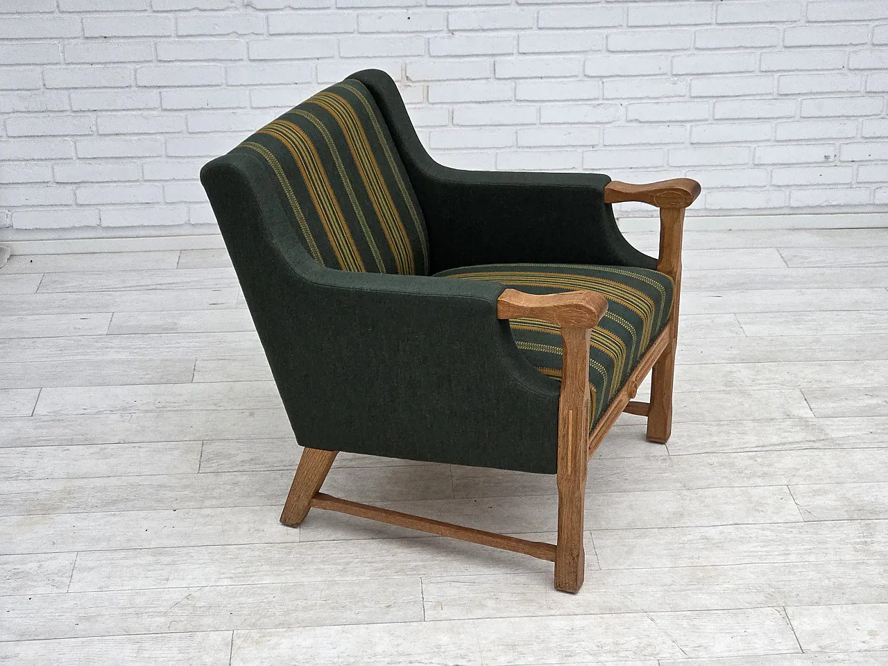 Anni '70, poltrona danese, mobili in lana verde, legno massello di rovere. 2