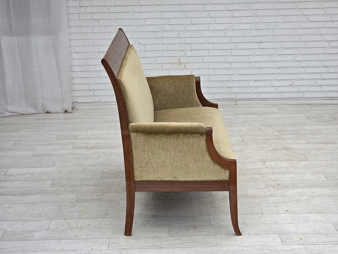 Anni '50, divano danese a 2 posti con schienale alto, mobili in velluto, legno di teak. 10