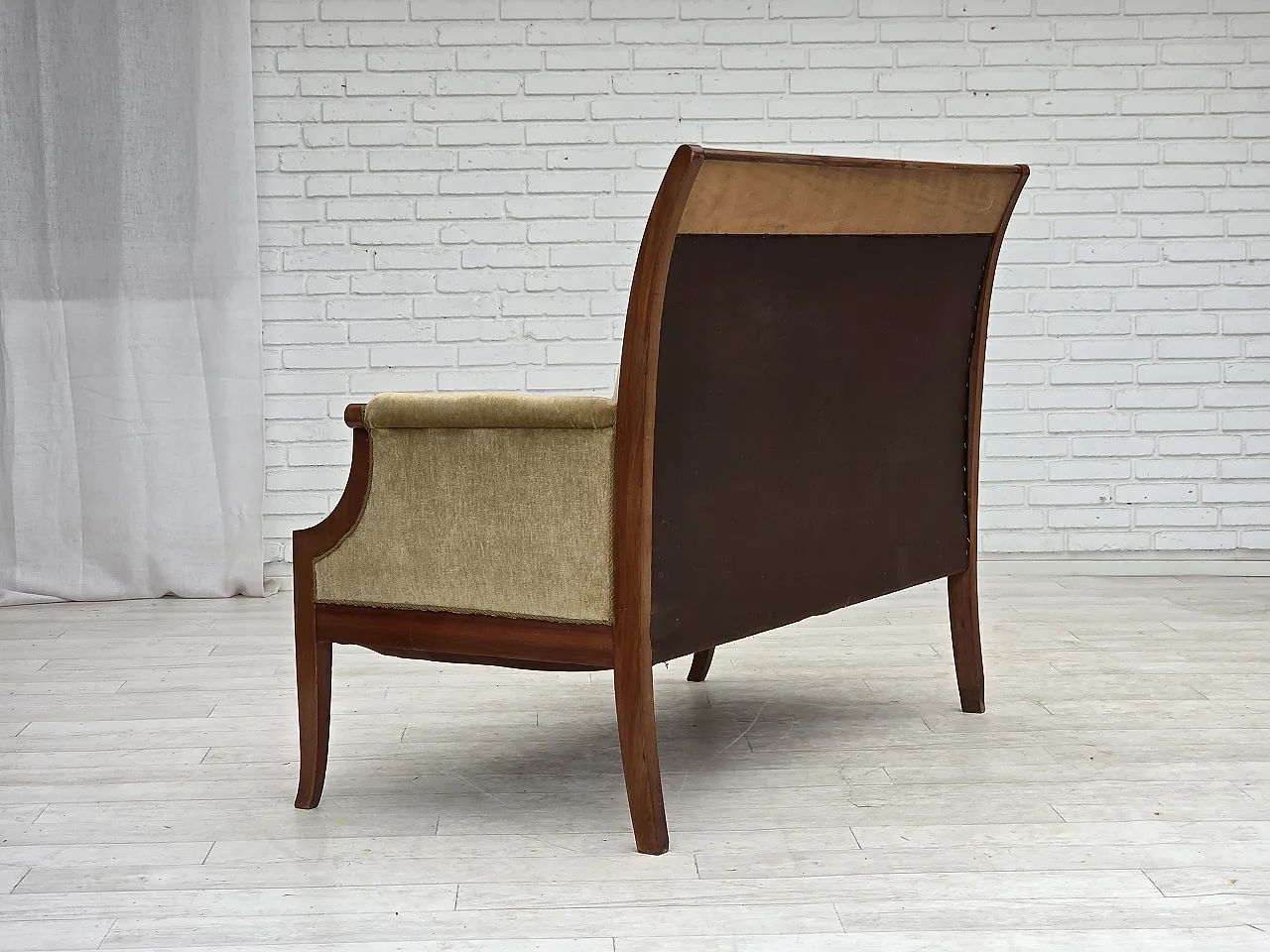Anni '50, divano danese a 2 posti con schienale alto, mobili in velluto, legno di teak. 15