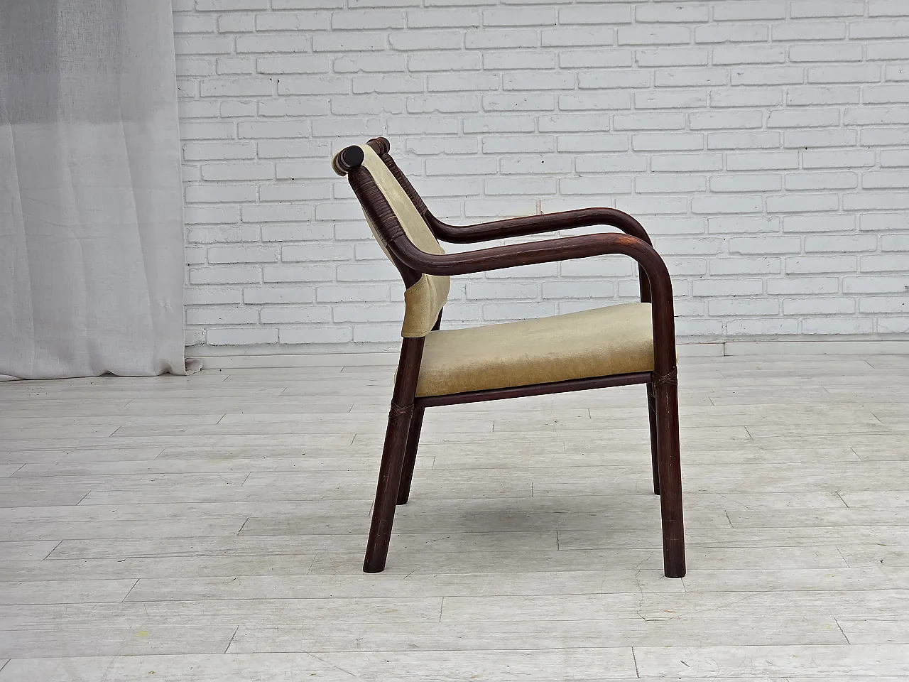 Anni '80, coppia di poltrone scandinave, mobili in velluto, bambù. 11