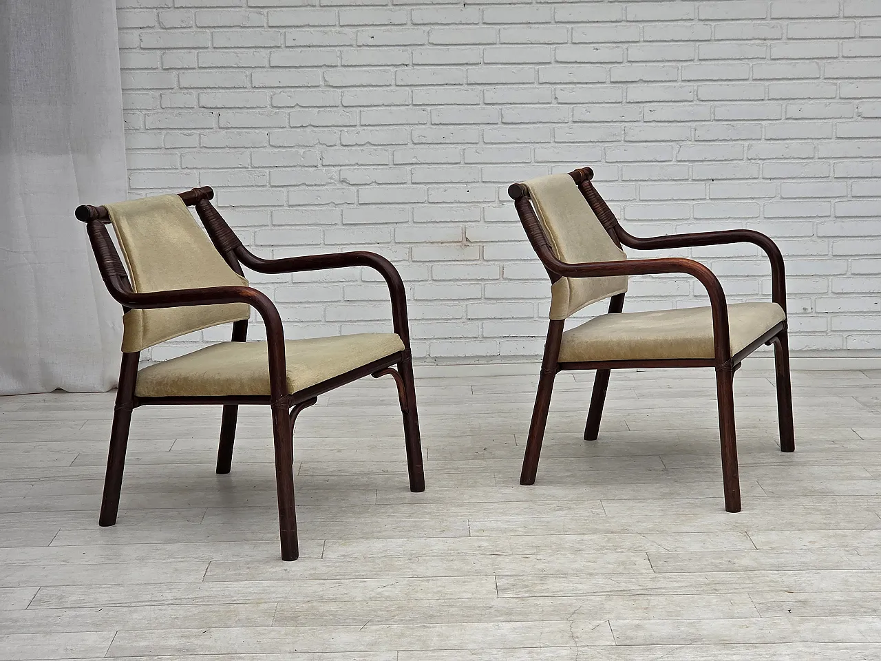 Anni '80, coppia di poltrone scandinave, mobili in velluto, bambù. 19