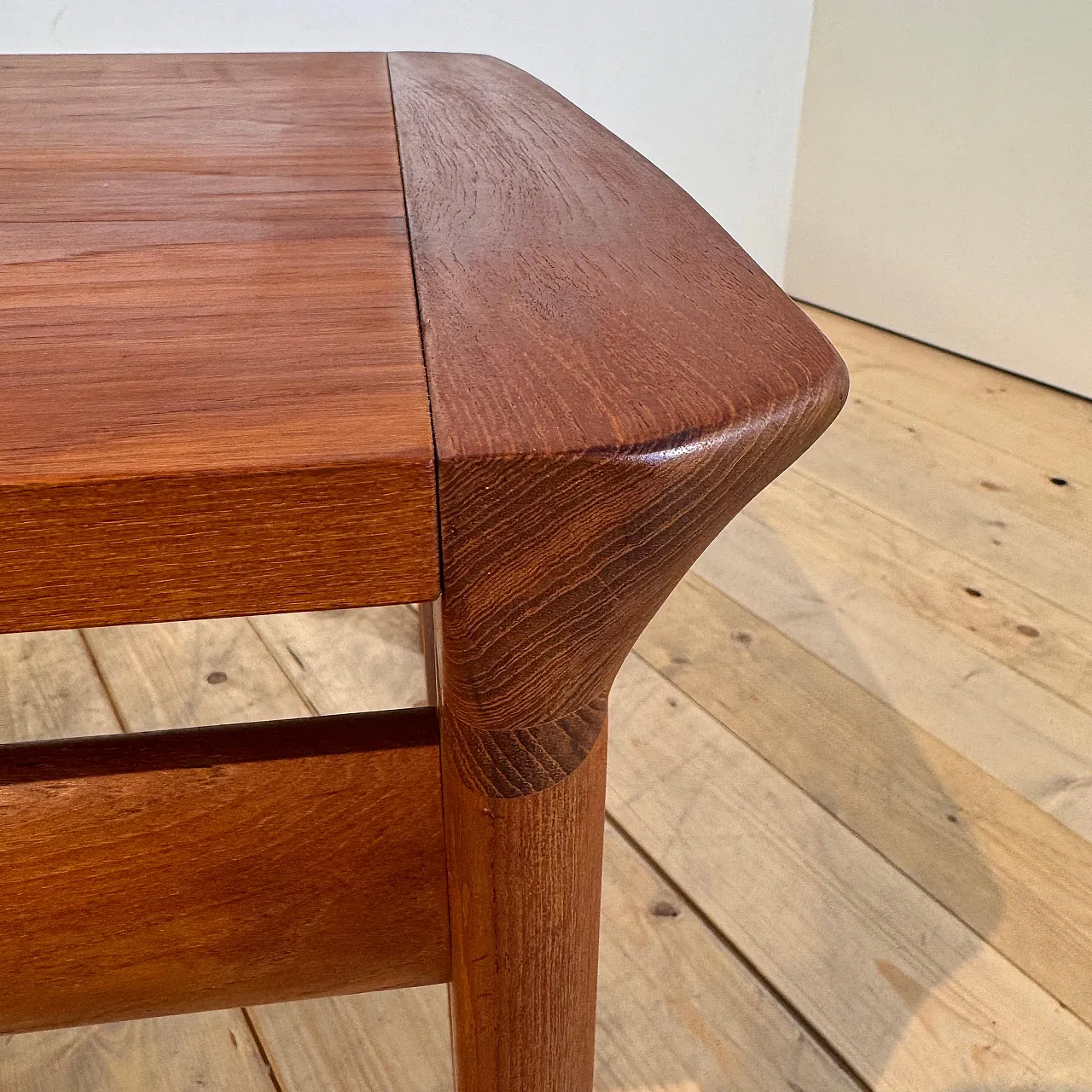 Scandinavian Modern Danish teak coffee table, 1960s 6