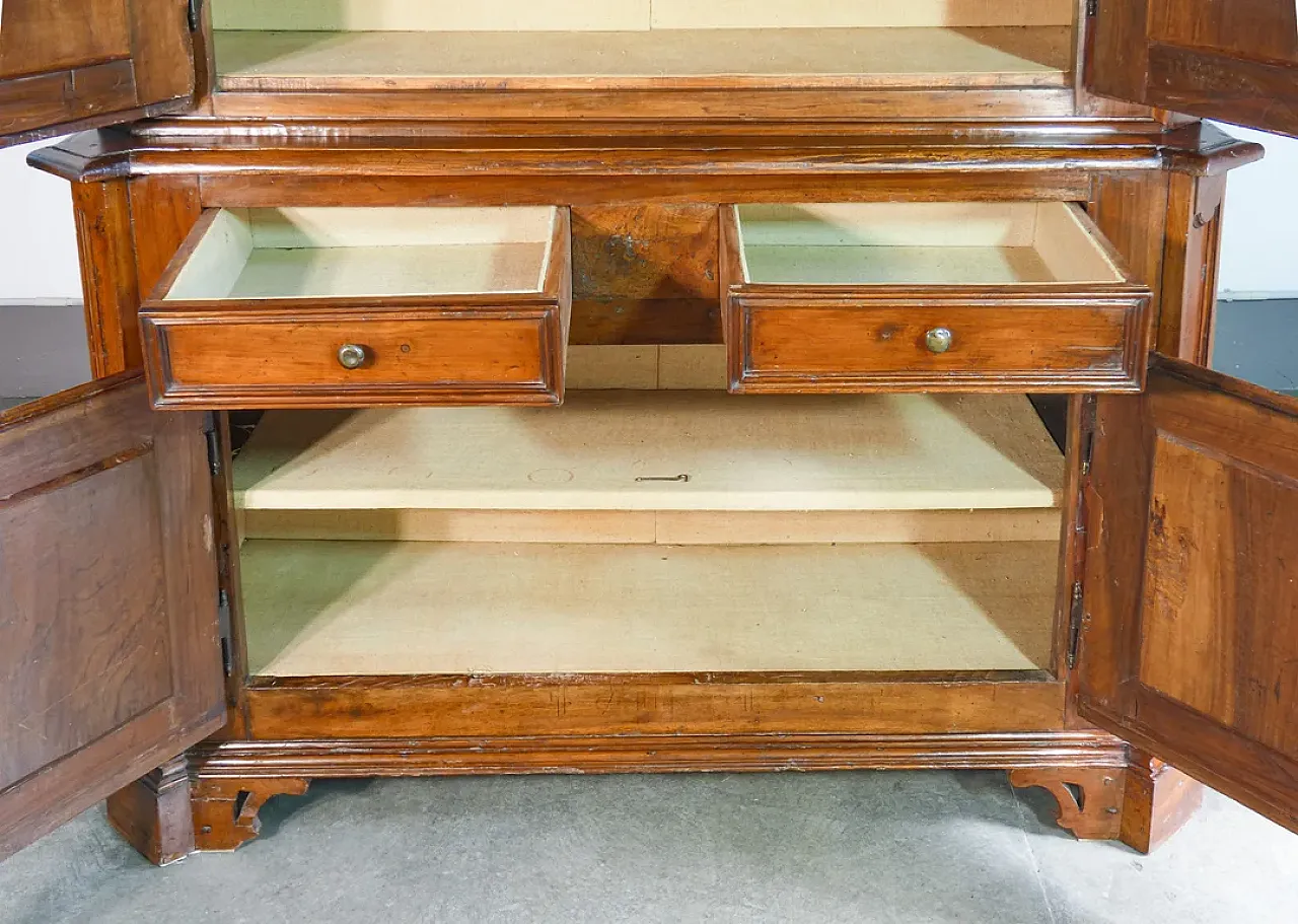 Credenza a doppio corpo in legno massello di noce, '700 6