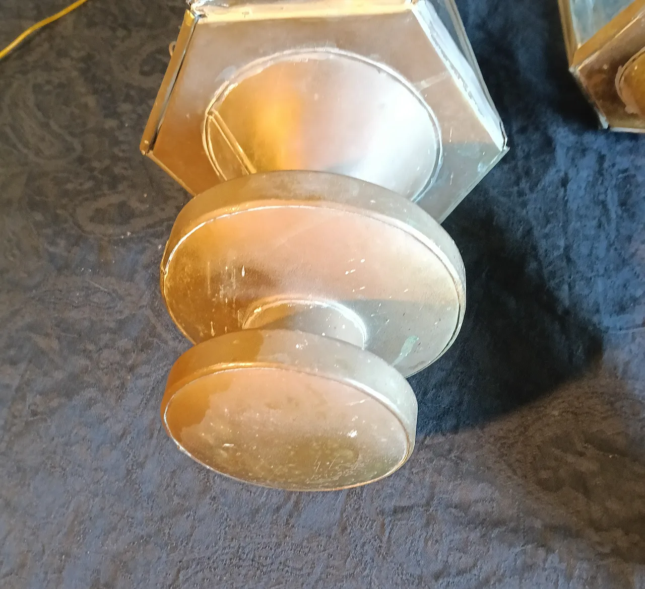 wall sconces, lanterns. 14