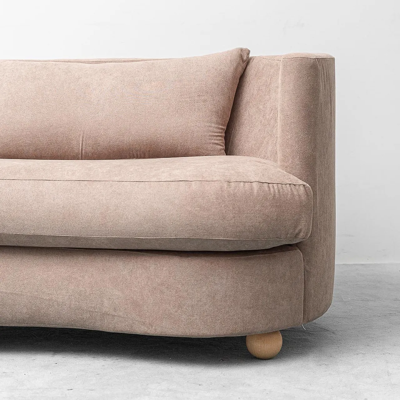 Curved sofa in brown fabric, 70s design 5
