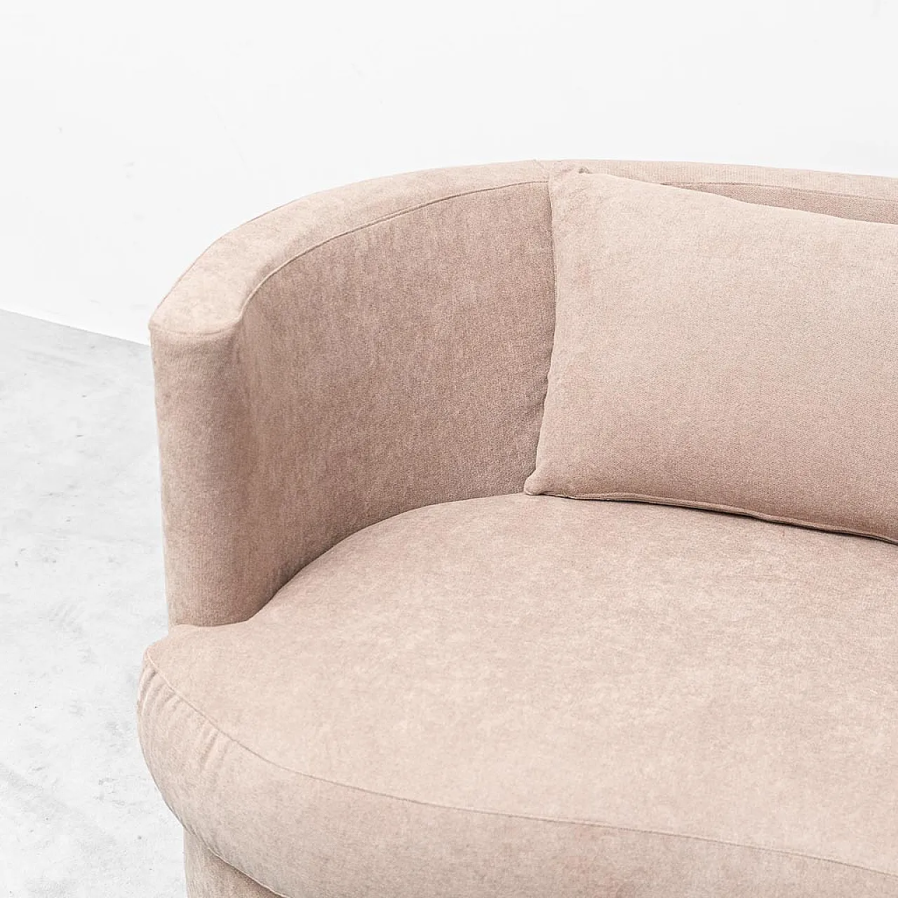 Curved sofa in brown fabric, 70s design 7