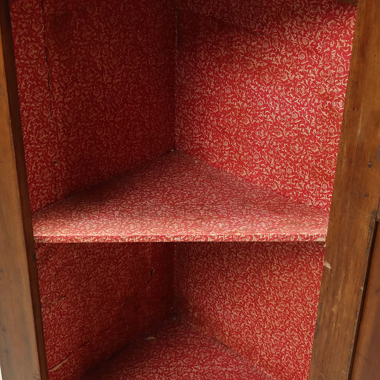 Corner unit in Italian walnut, late 19th century 5