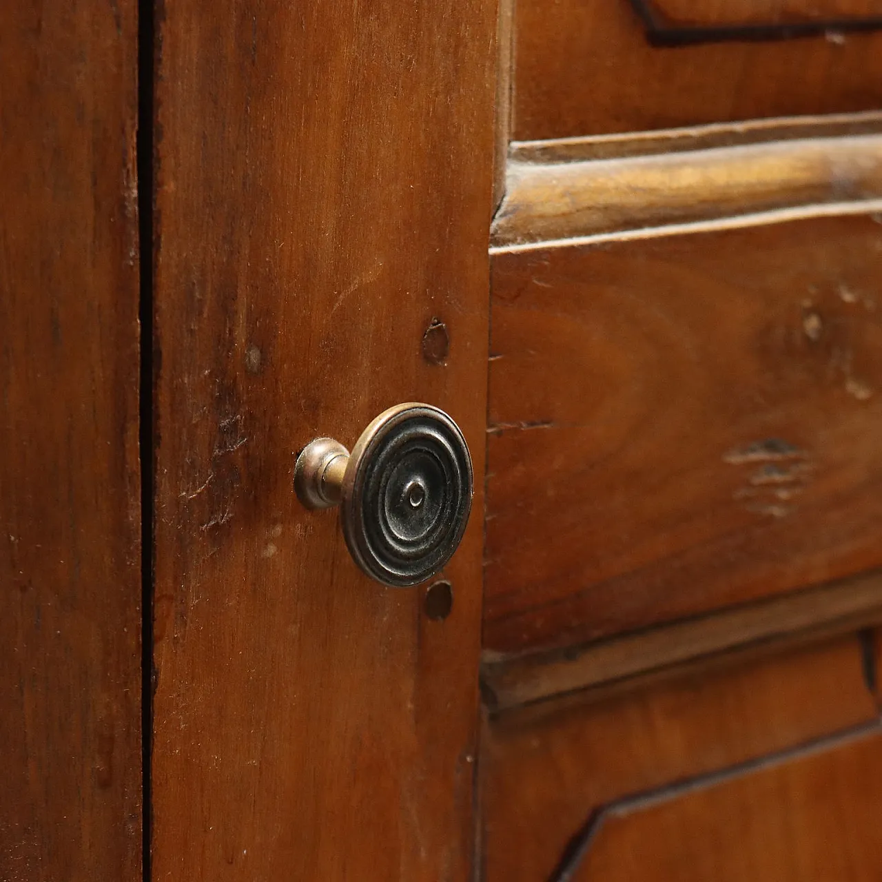 Corner unit in Italian walnut, late 19th century 8