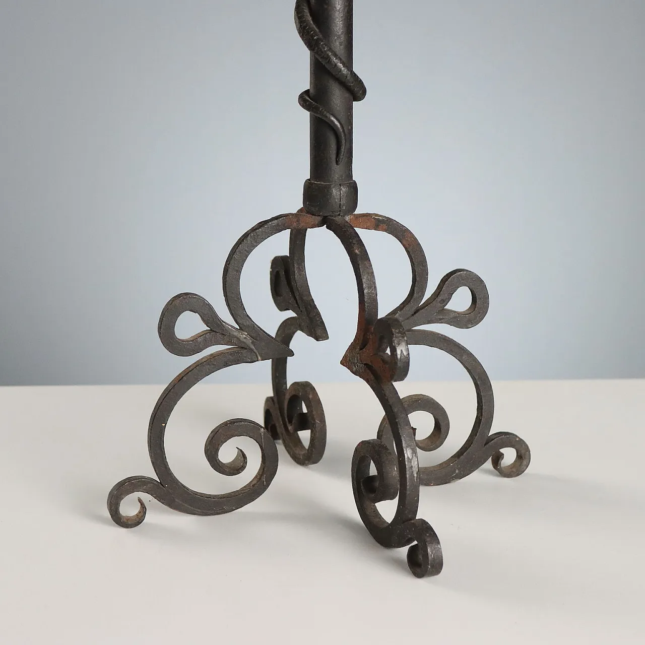 Wrought iron torch holder with coiled snake, late 19th century 8