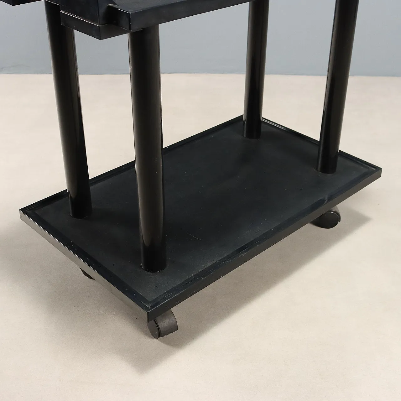 Carrello Kartell in materiale plastico, anni '80 8
