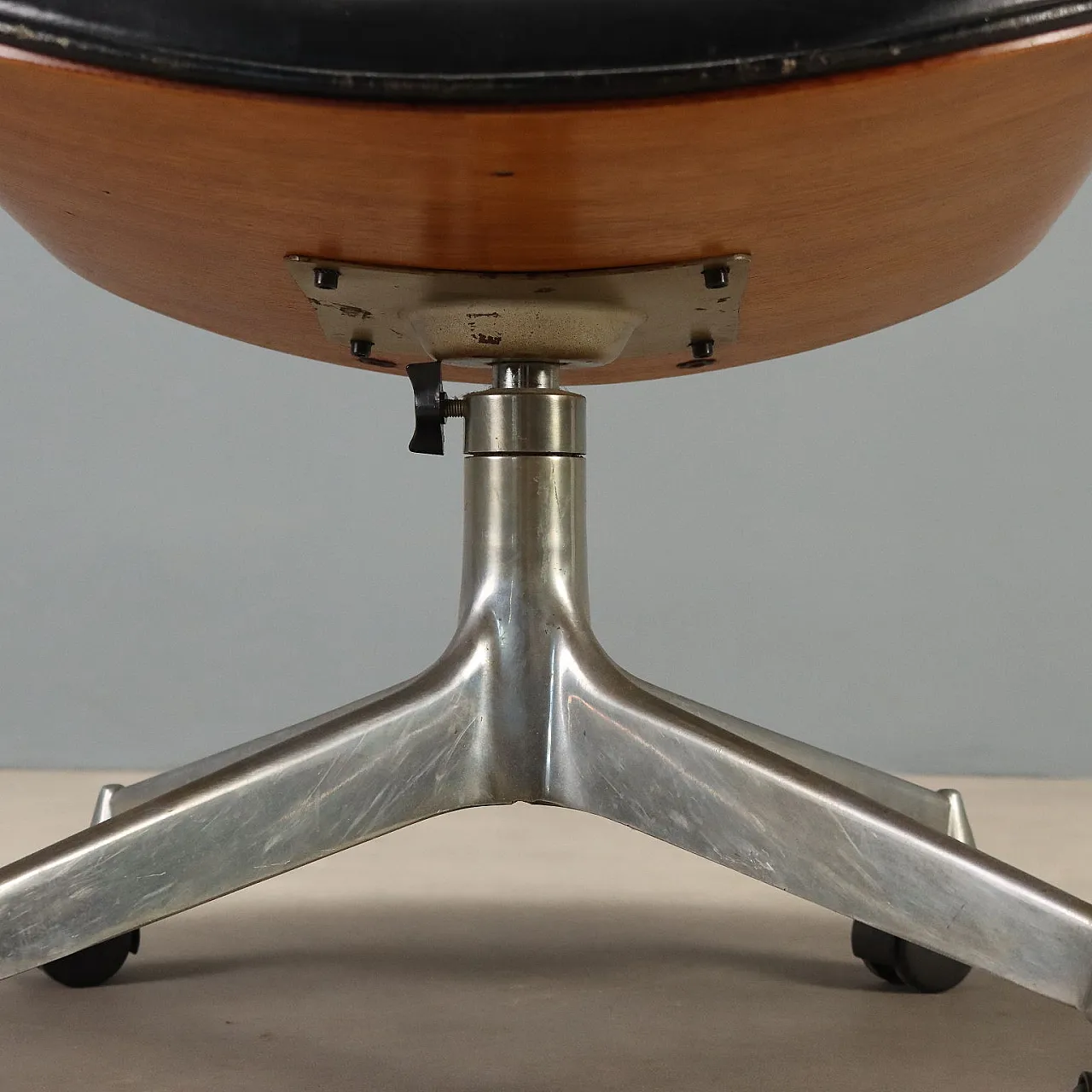 Swivel armchair by Ennio Fazioli for MIM, 1960s 7