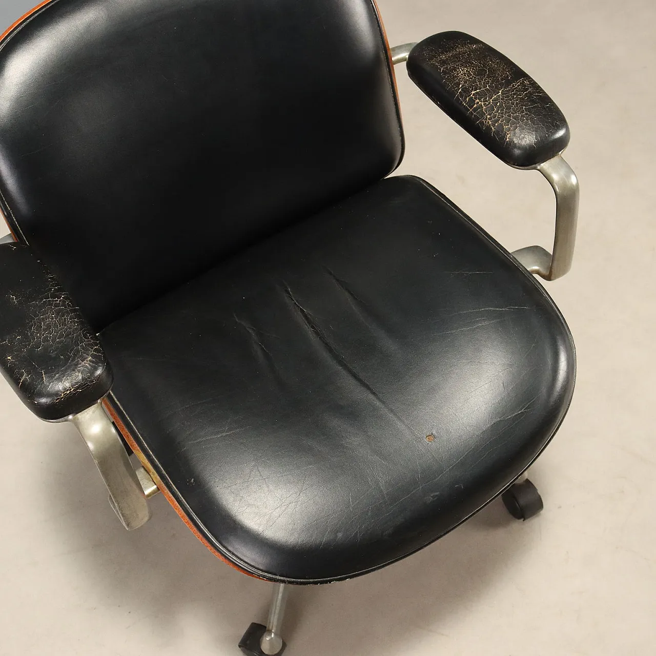 Swivel armchair by Ennio Fazioli for MIM, 1960s 9